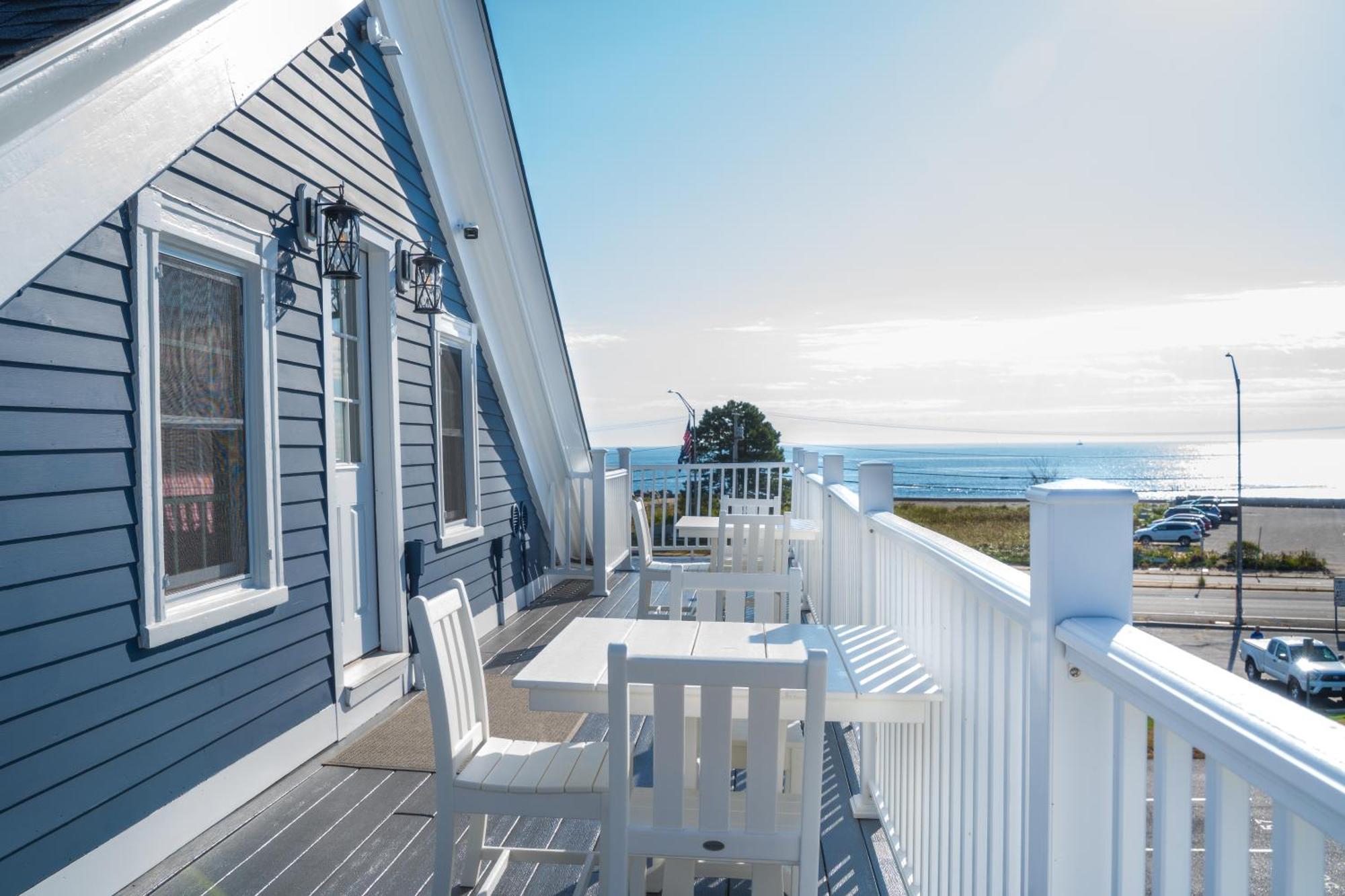 935 Ocean, A Beachside Inn هامبتون المظهر الخارجي الصورة