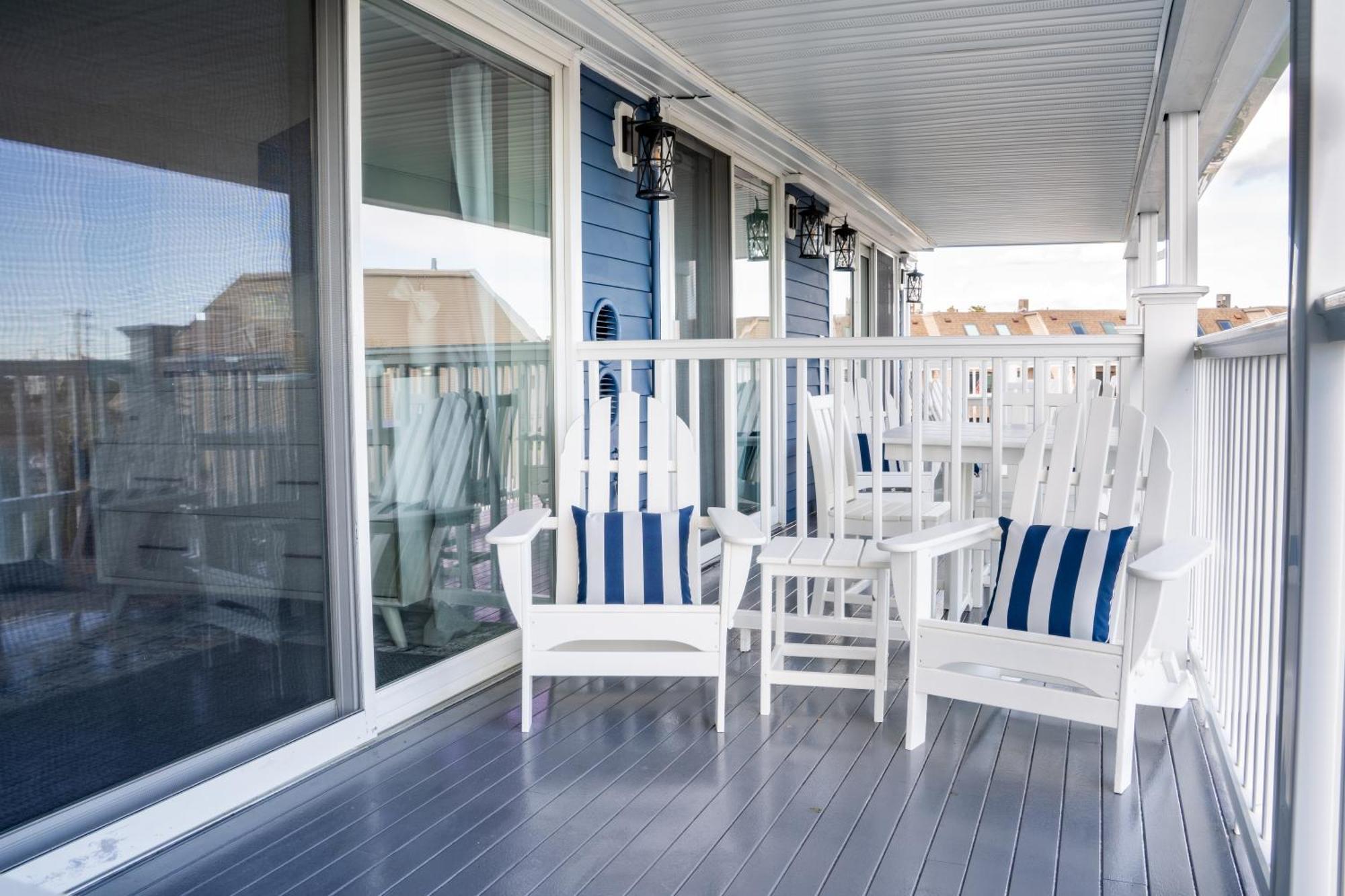 935 Ocean, A Beachside Inn هامبتون المظهر الخارجي الصورة